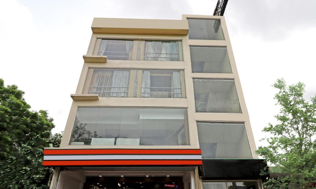 Treebo Galaxy Rooms Nowe Delhi Zewnętrze zdjęcie