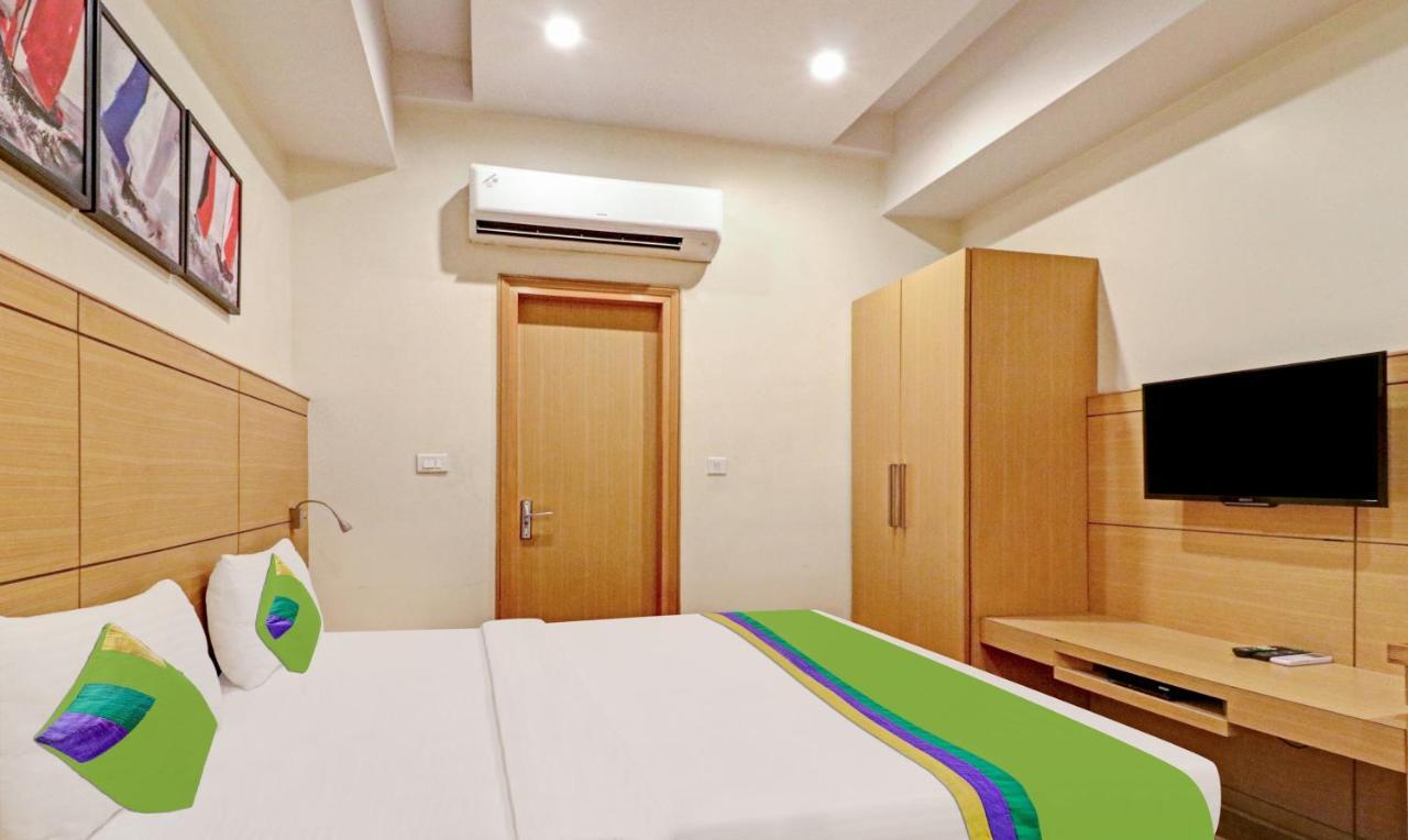 Treebo Galaxy Rooms Nowe Delhi Zewnętrze zdjęcie