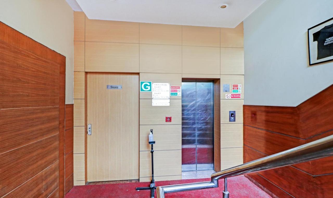 Treebo Galaxy Rooms Nowe Delhi Zewnętrze zdjęcie