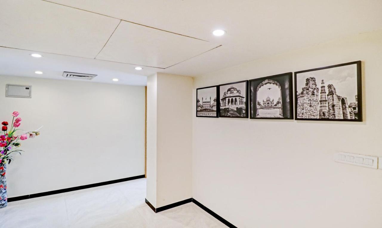 Treebo Galaxy Rooms Nowe Delhi Zewnętrze zdjęcie