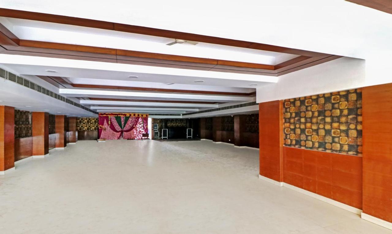 Treebo Galaxy Rooms Nowe Delhi Zewnętrze zdjęcie