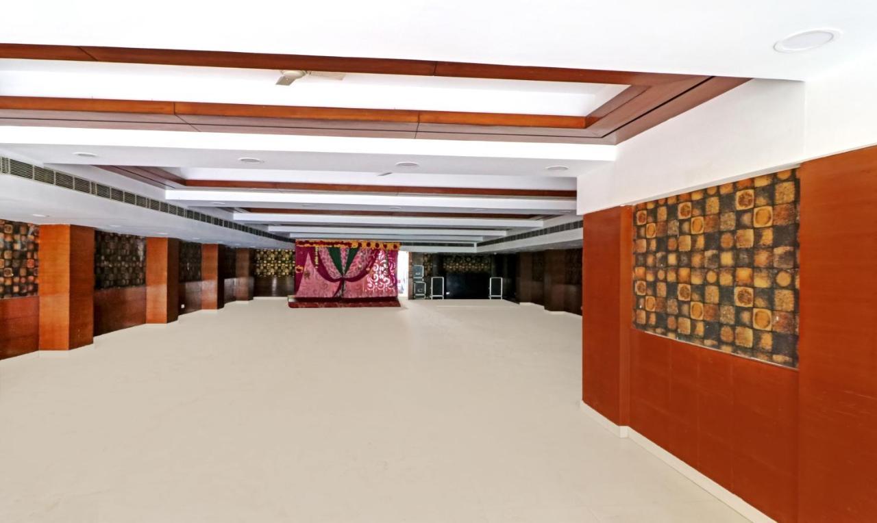 Treebo Galaxy Rooms Nowe Delhi Zewnętrze zdjęcie