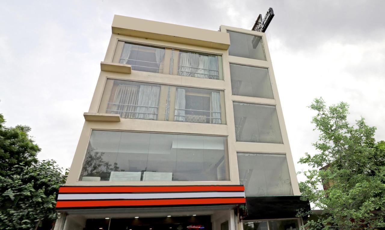 Treebo Galaxy Rooms Nowe Delhi Zewnętrze zdjęcie